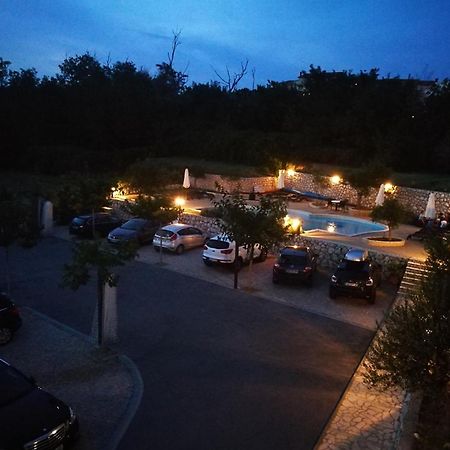 Apartmani Simon Lopar Exteriér fotografie