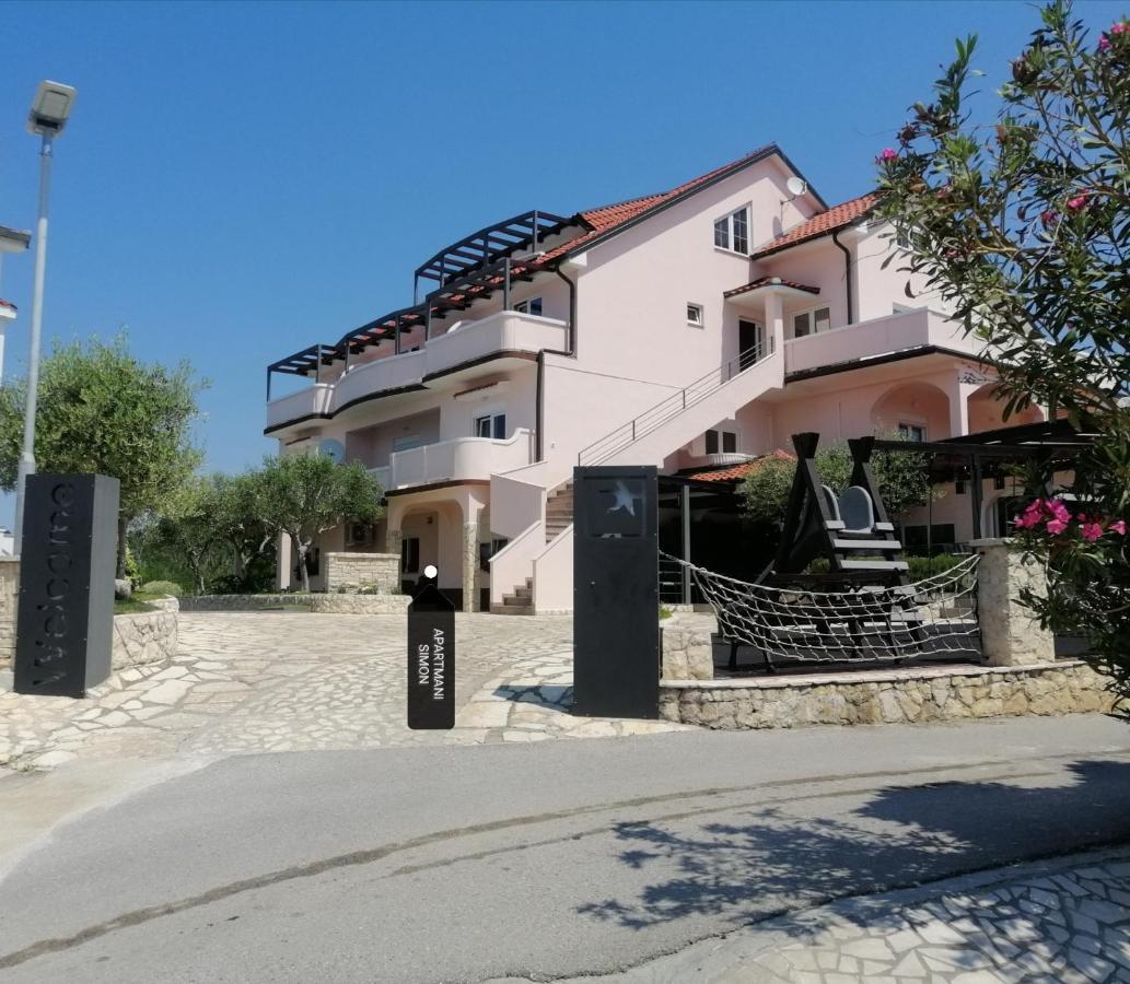 Apartmani Simon Lopar Exteriér fotografie