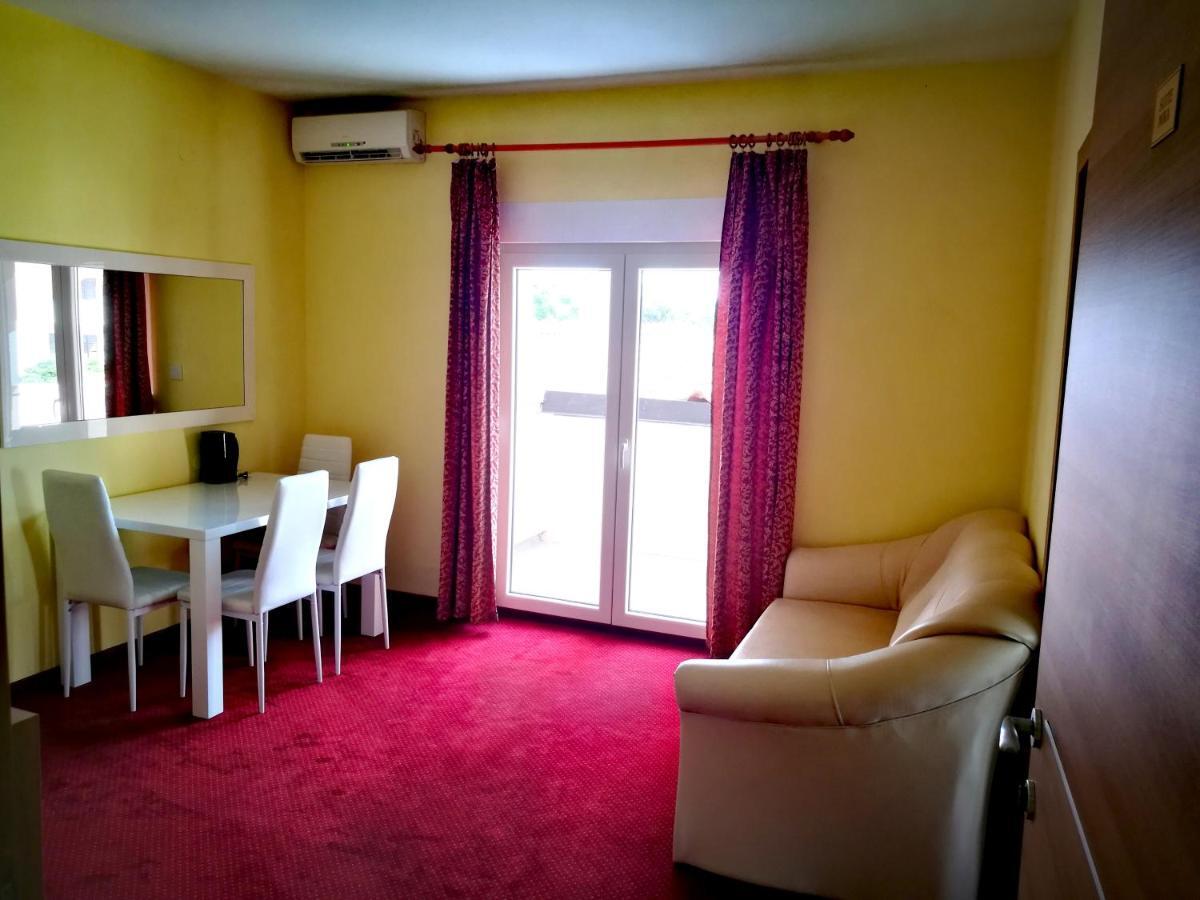 Apartmani Simon Lopar Exteriér fotografie